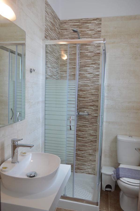 Gennadi Gardens Exclusive Apartments Екстериор снимка