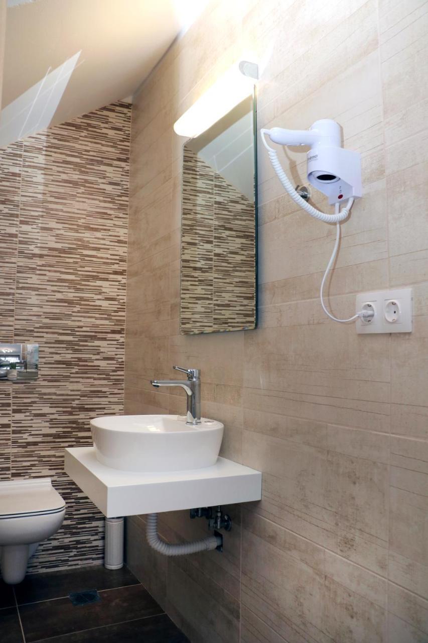 Gennadi Gardens Exclusive Apartments Екстериор снимка