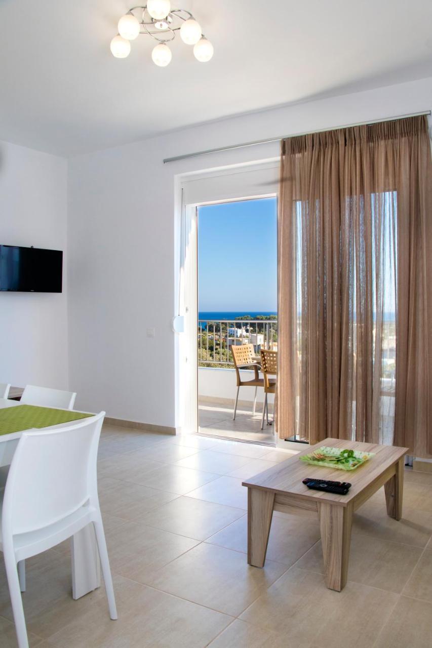 Gennadi Gardens Exclusive Apartments Екстериор снимка