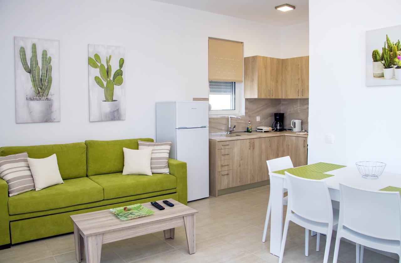 Gennadi Gardens Exclusive Apartments Екстериор снимка