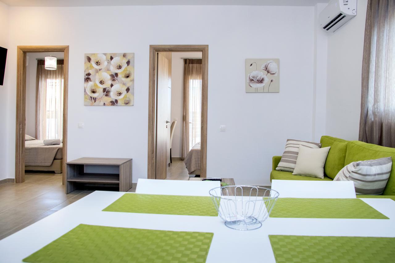 Gennadi Gardens Exclusive Apartments Екстериор снимка